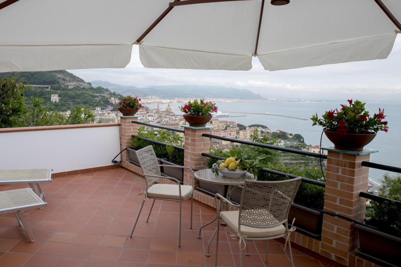 Vietri L'Incanto Amalfi Coast Bed & Breakfast エクステリア 写真