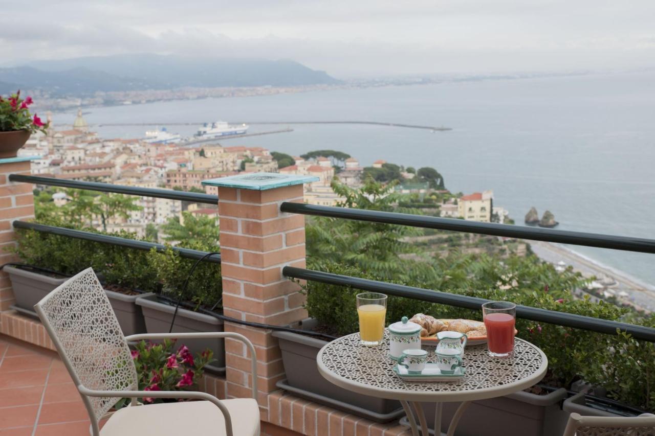 Vietri L'Incanto Amalfi Coast Bed & Breakfast エクステリア 写真