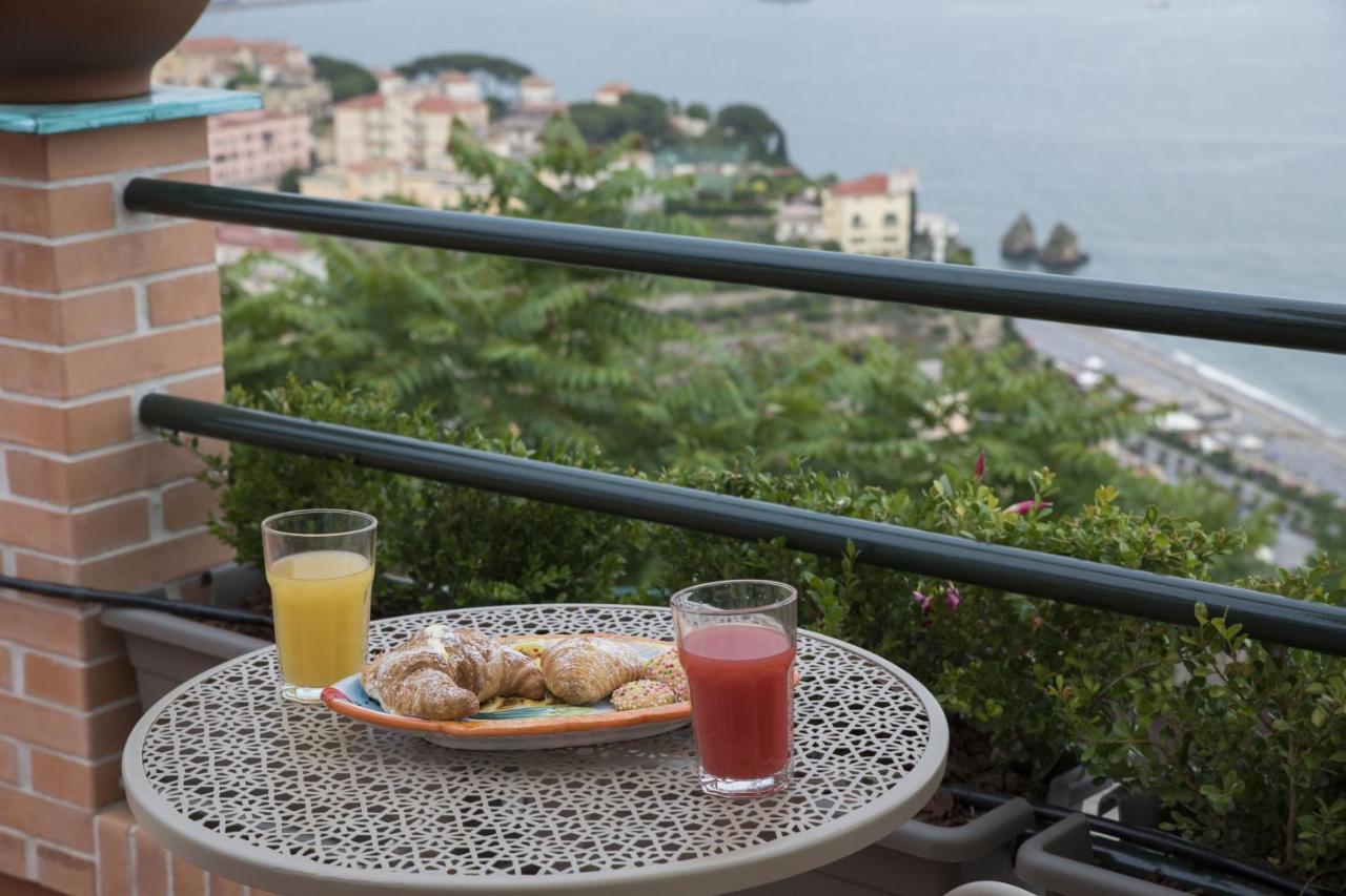 Vietri L'Incanto Amalfi Coast Bed & Breakfast エクステリア 写真