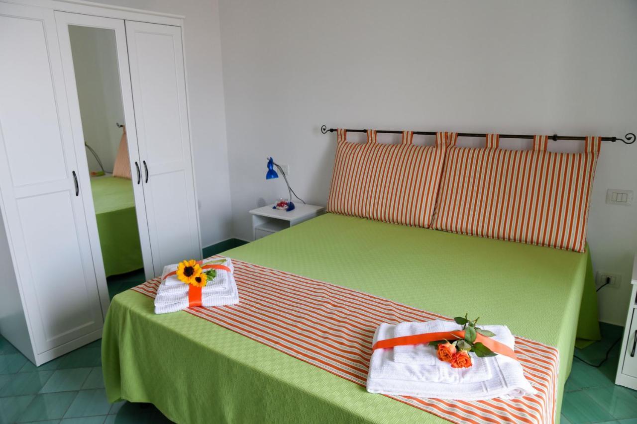 Vietri L'Incanto Amalfi Coast Bed & Breakfast エクステリア 写真
